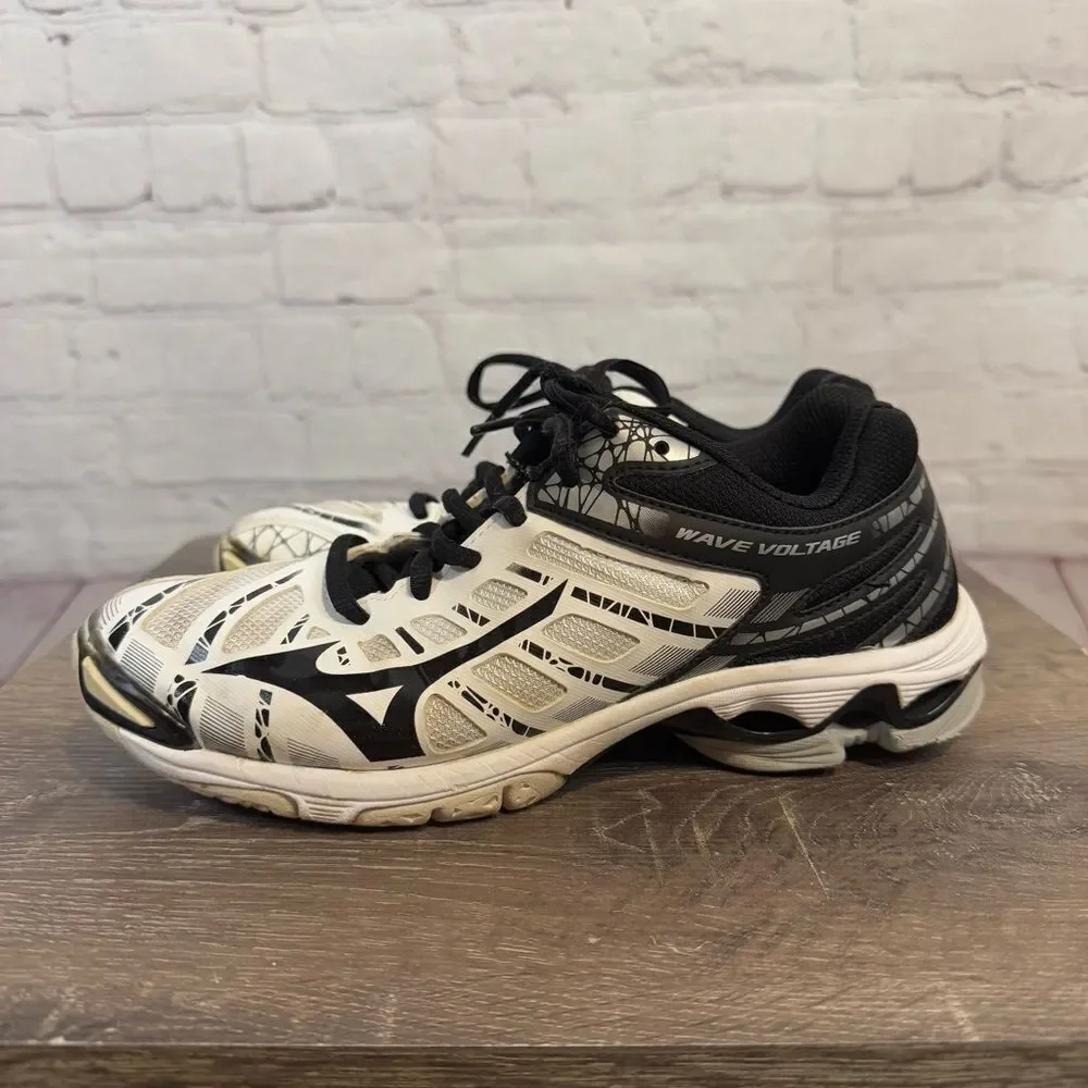 Mizuno Wave Voltage Volleyball Shoes size 8.5